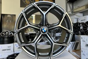 Cerchi Bmw raggio 19 NUOVI cod.7821