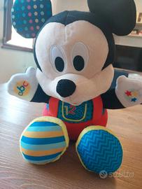 Peluche Disney parlante di Topolino.