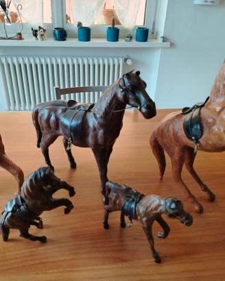 Cavalli artigianato i  cuoio