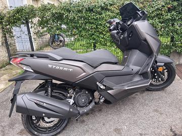 MAXI SCOOTER WOTTAN STORM-T 125cc MATT GREY