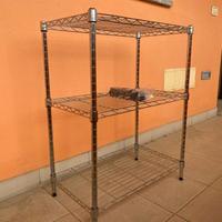 Piccolo scaffale filo metallico