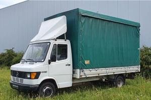 Mercedes Benz 407 d pochi km