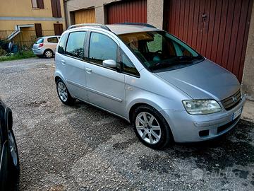 fiat idea 1.3 multijet  90 cv neo patentati 