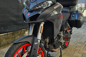 Ducati Multistrada V2 S