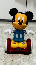 Clementoni Baby Mickey hoverboard suoni e frasi