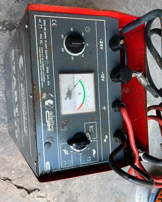 caricabatterie booster professionale