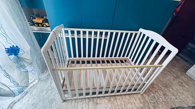 Lettino con cassettiera e materasso