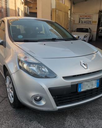 Renault Clio 1.2 16V 5 porte Dynamique