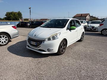 Peugeot 208 1.2 VTi 82 CV 5 porte GPL