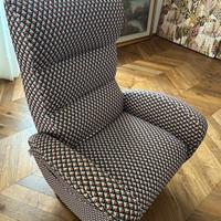 Poltrona reclinabile motorizzata