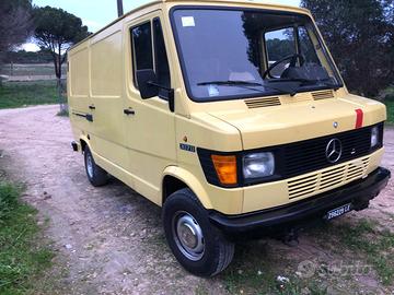 FURGONE MERCEDES 307 DIESEL ANNO 1979