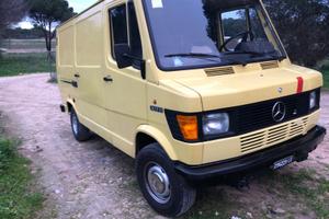 FURGONE MERCEDES 307 DIESEL ANNO 1979