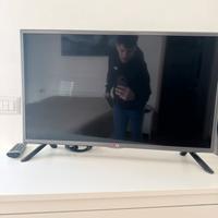 Televisione LG lcd 32 Pollici
