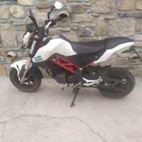 Benelli tnt 125