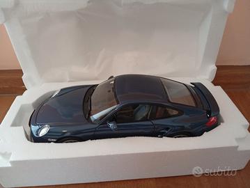 Porsche 911 Turbo (2010) - Norev 1/18 Rara