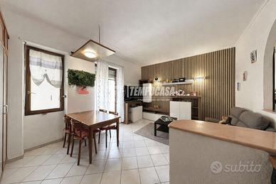 BILOCALE DOPPIA ESPOSIZIONE