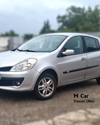 Renault Clio 1.2 16V 5 porte Le Iene