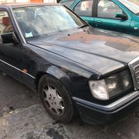 Ricambi Mercedes w124 200 E 1990 ricambio