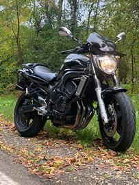 Yamaha f6