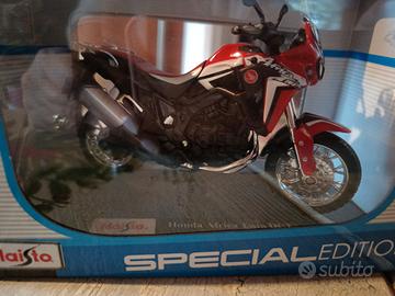 modellino moto Honda africa twin scala 1:18
