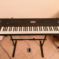 Korg X2 synth workstation 76 tasti