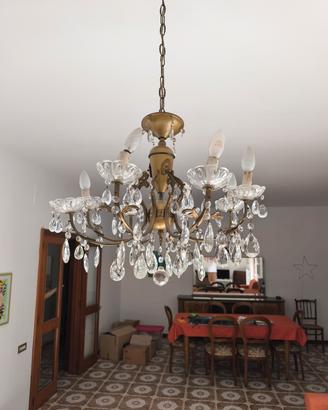 Lampadario in cristallo