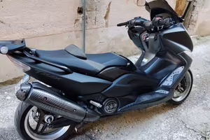 t max 500 2011 in perfetto stato