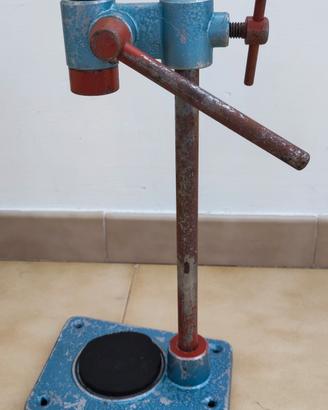 Tappa bottiglie a colonna vintage