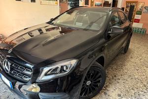 Mercedes GLA 200d Premium Night Edition