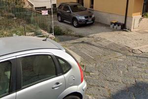 Garage via Umberto l