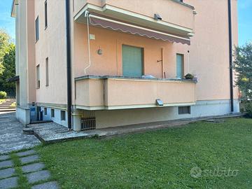 Luminoso bilocale in zona riservata