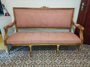 Divanetto Luigi XVI dorato, primi '800