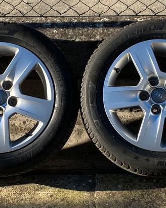 4 pneumatici invernali Michelin Alpin 5 205/55 R16