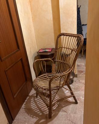 4 sedie in vimini/rattan vintage e tavolino