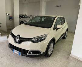 RENAULT CAPTUR 1.5 DCI 90 CV "MAI VISTA UNA SIMILE