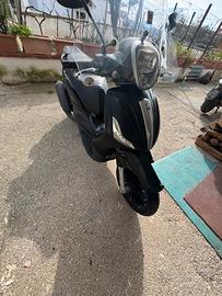 Piaggio beverly 300 , anno 2016 , 71000km