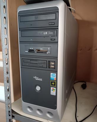 PC tower con Mother board