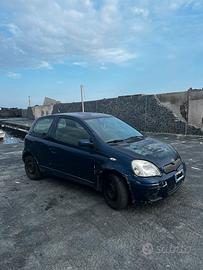 Toyota Yaris 2004