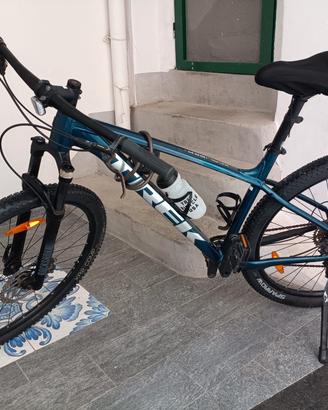 BICICLETTA TREK X-CALIBER 7