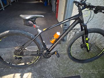 mtb focus in carbonio come nuova
