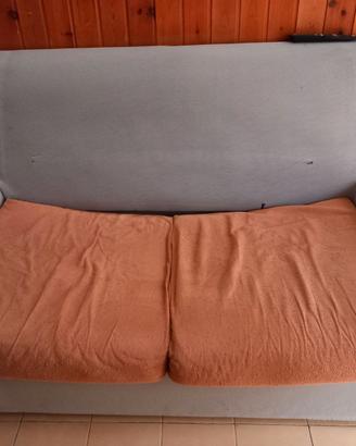 Divano letto a due posti