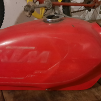 Serbatoio KTM 125