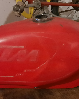 Serbatoio KTM 125