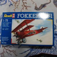 REVELL FOKKER DR-1