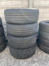 Pneumatici 245 45 20 - 275 40 20 Pirelli