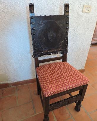 Sedia stile medioevale