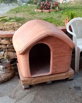 Cuccia per cani taglia grande da esterno