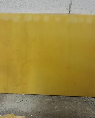 Mensola in marmo con angoli tondi