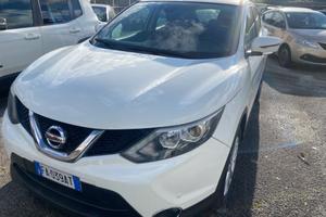 Nissan Qashqai 1.2 DIG-T Acenta