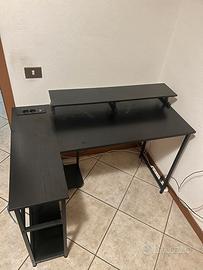 Scrivania come nuova